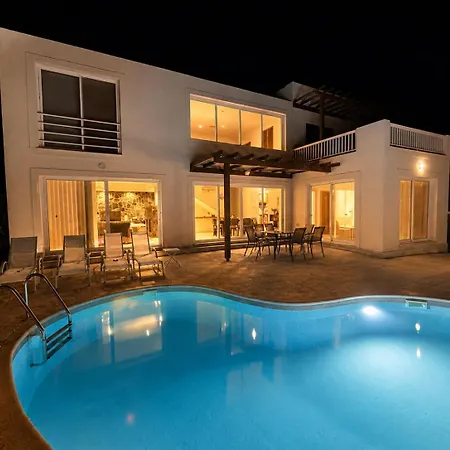 Poseidon View - Willa Pissouri